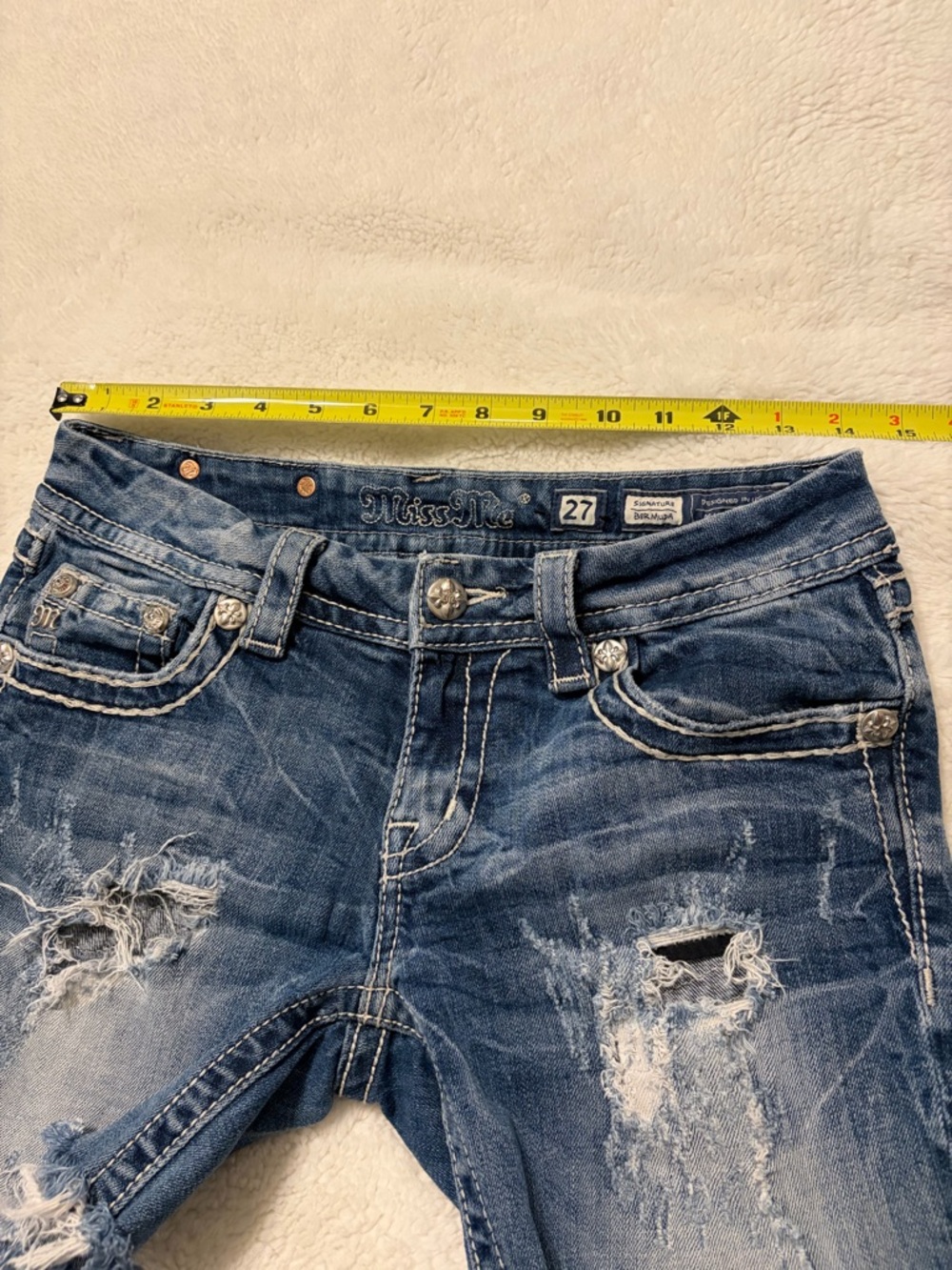 Miss Me Distressed Denim Cutoff Shorts in Blue - Picture 4 of 9